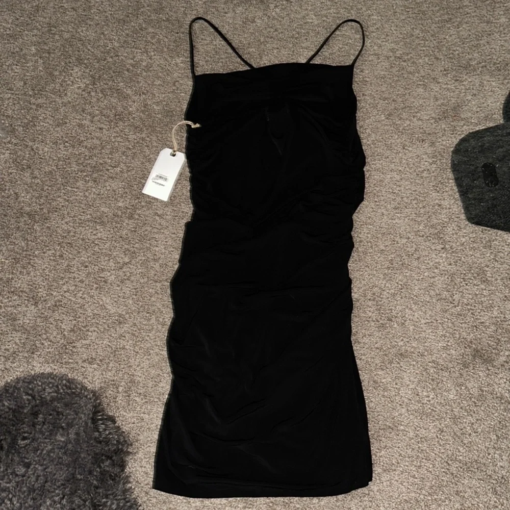 NWT Nordstroms Leith Ruched Side Button Body-Con Dress - Picture 4 of 12